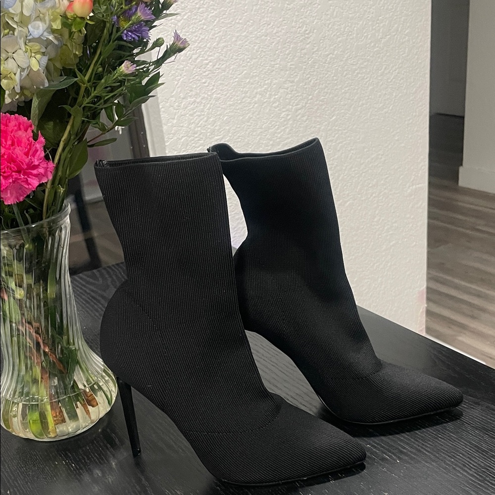 Elegant Black Women's Ankle Boots